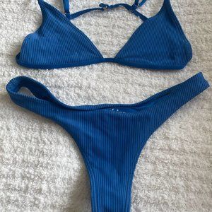 Frankie's Bikinis Set